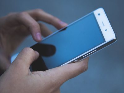 Smartphones économiques jusqu’où peuvent-ils suivre en jeu